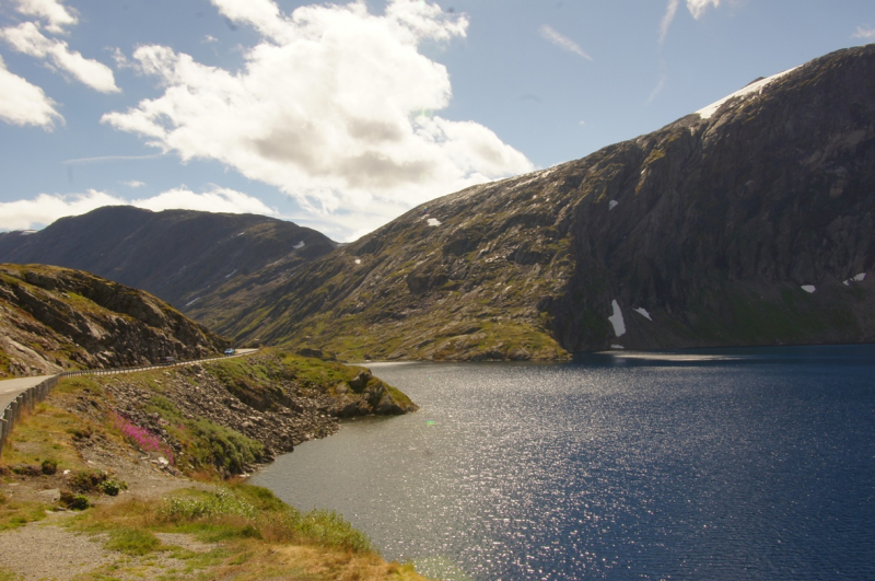 4 дня на авто с палаткой. Geiranger, Mohn Topp/Bladet, Nigardsbreen, FV55.