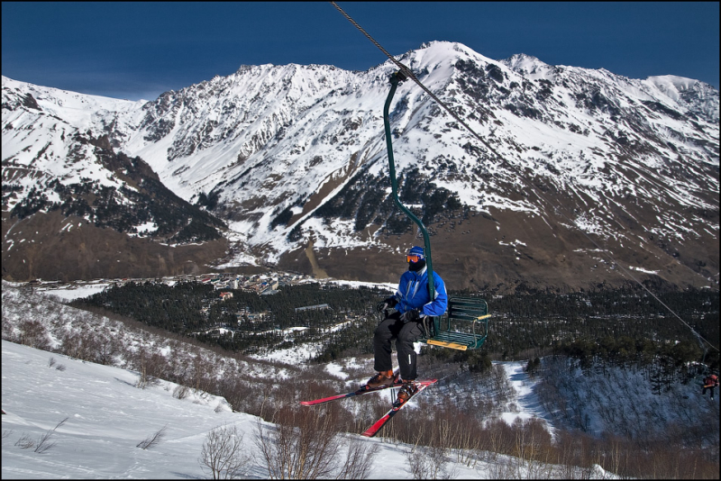 Чегет - Эльбрус за один день (Трафик!)