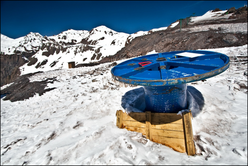 Чегет - Эльбрус за один день (Трафик!)