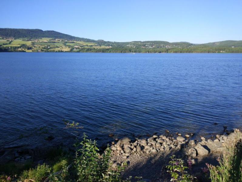 Место отдыха у Mjosa Bridge