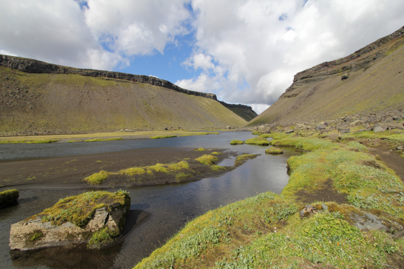 Озера Langisjor и водопад Ófærufoss