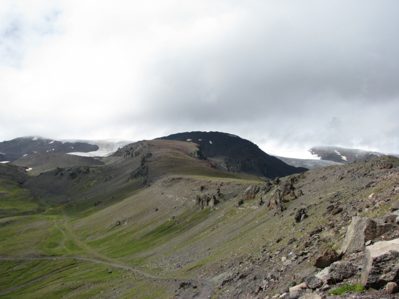 Прогулки с облаками и выше: восхождение на Эльбрус с юга в августе 2018 года