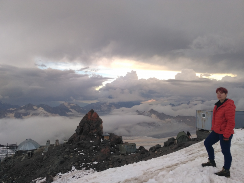 Прогулки с облаками и выше: восхождение на Эльбрус с юга в августе 2018 года