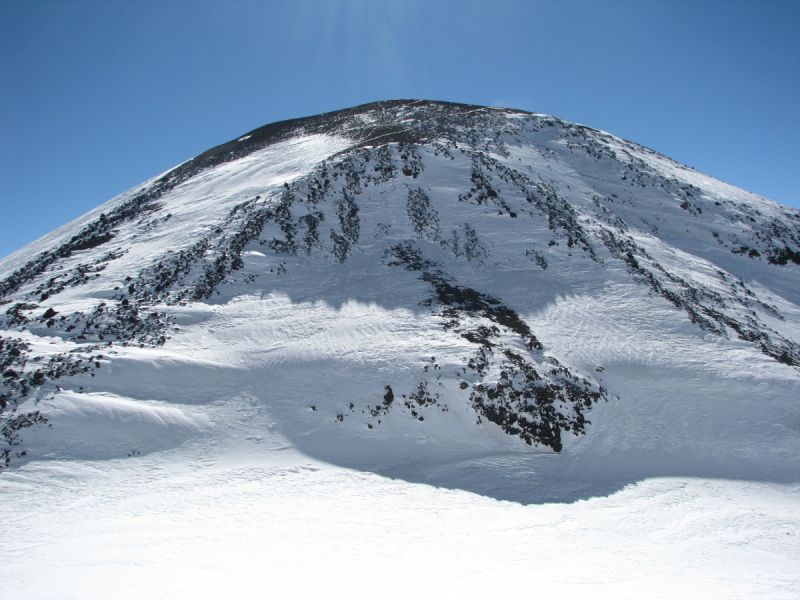 Прогулки с облаками и выше: восхождение на Эльбрус с юга в августе 2018 года