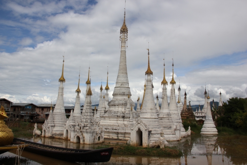 Как мы увидели Мьянму, а она нас. Осень 2011.