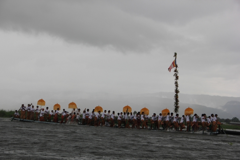 Как мы увидели Мьянму, а она нас. Осень 2011.