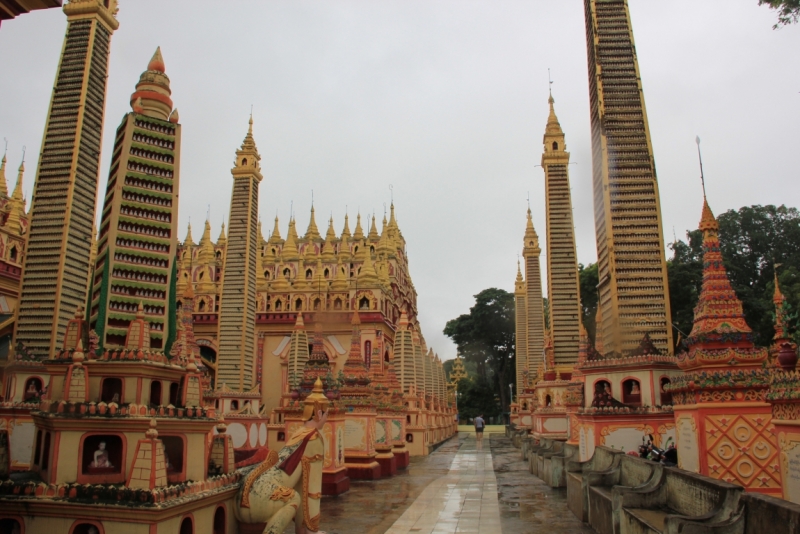 Как мы увидели Мьянму, а она нас. Осень 2011.