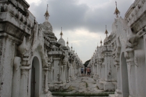 Как мы увидели Мьянму, а она нас. Осень 2011.