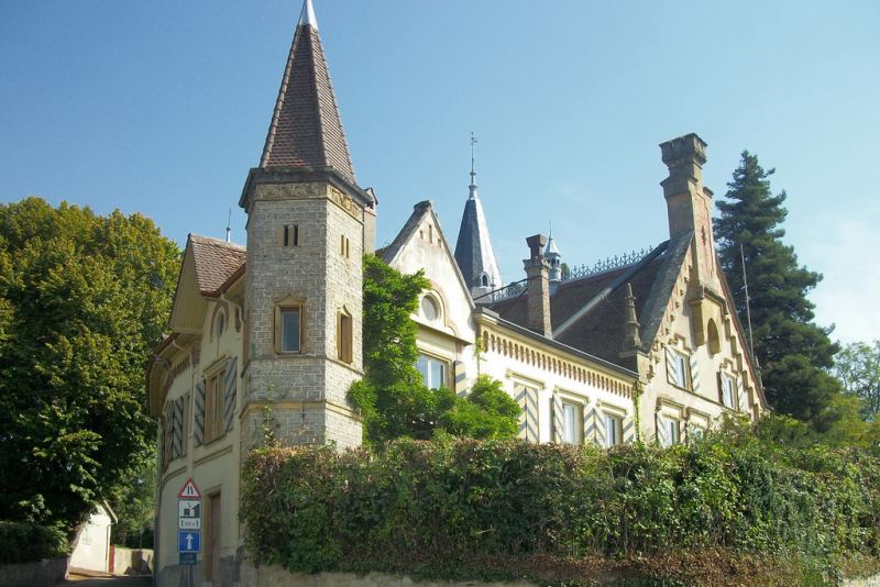 Невшатель. Город и кантон.