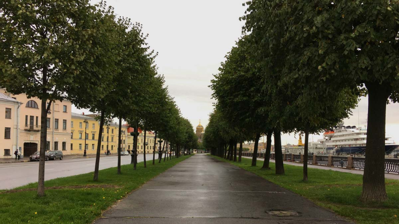 Санкт-Петербург. Самостоятельная экскурсия по непарадному Васильевскому острову.