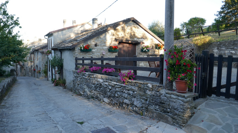 Via Francigena from Fornovo di Taro to Siena