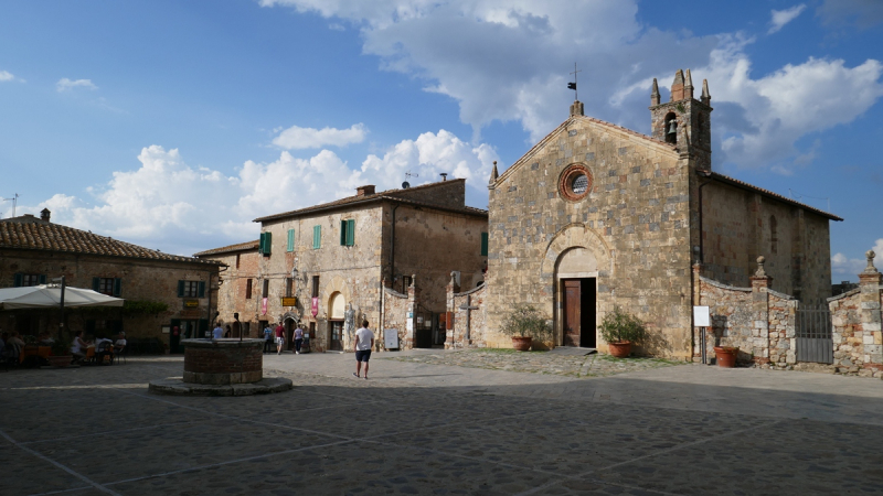 Via Francigena from Fornovo di Taro to Siena