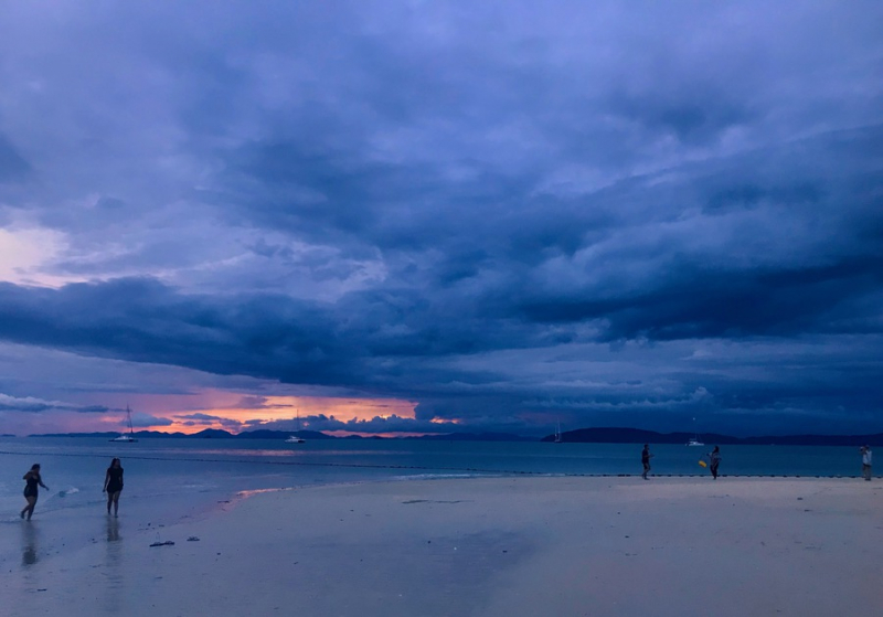 Пляжи и Закаты