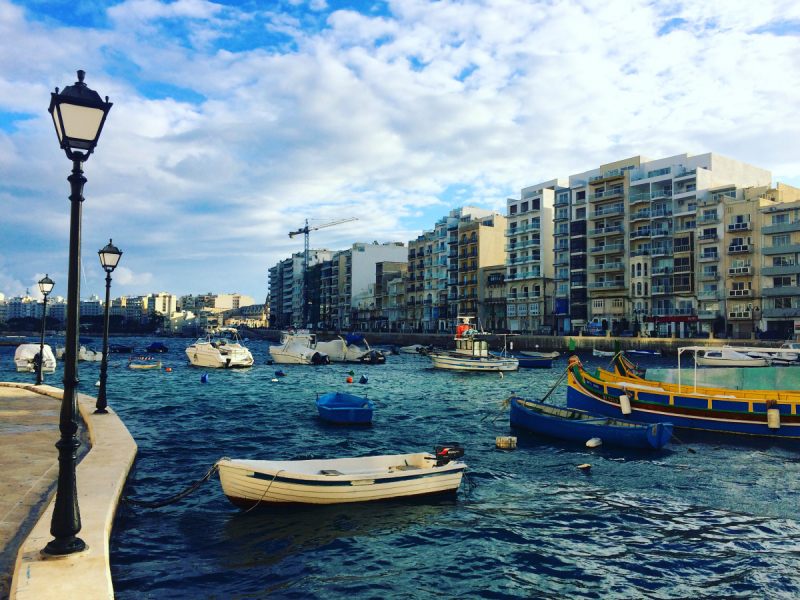 Мальта. Не быть папуасами, не менять настоящие евро на стеклянные бусы