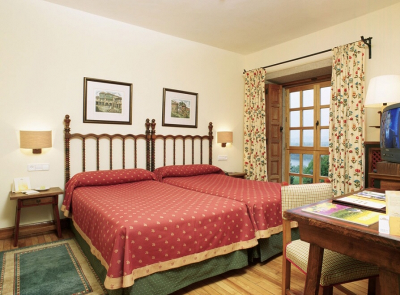 Галисия в октябре 2018 - всего понемногу (города и океан, горы и долины, парадоры и гестхаус, солнце и дождь)