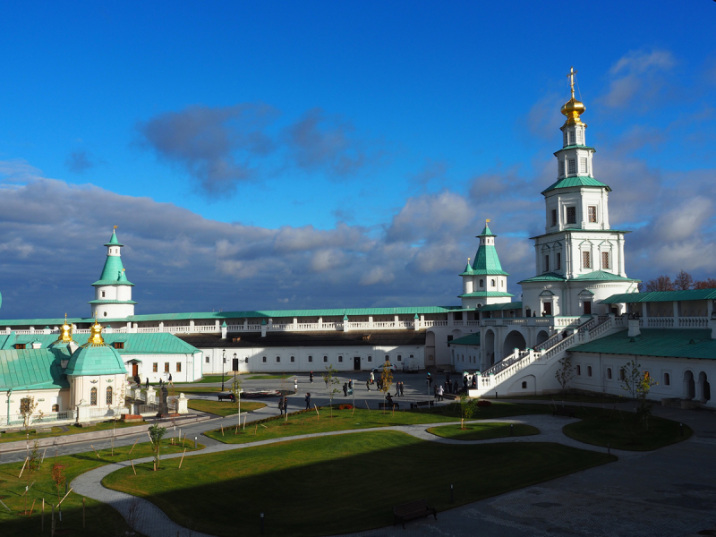 Ново-Иерусалимский монастырь и Большие Вяземы за один день