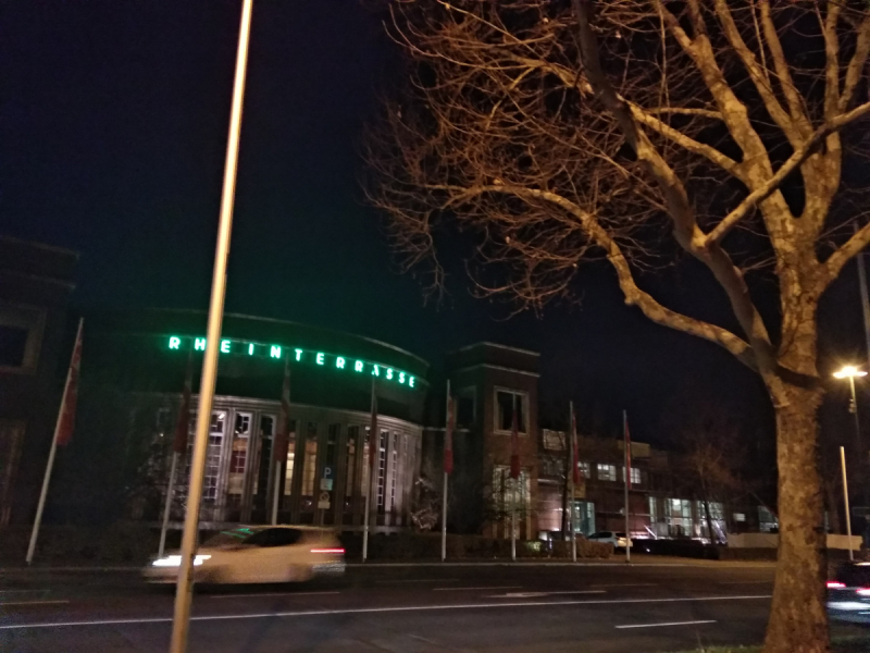 3 часа в Дюссельдорфе.