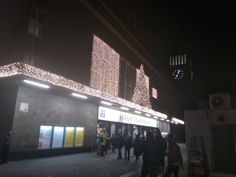 3 часа в Дюссельдорфе.