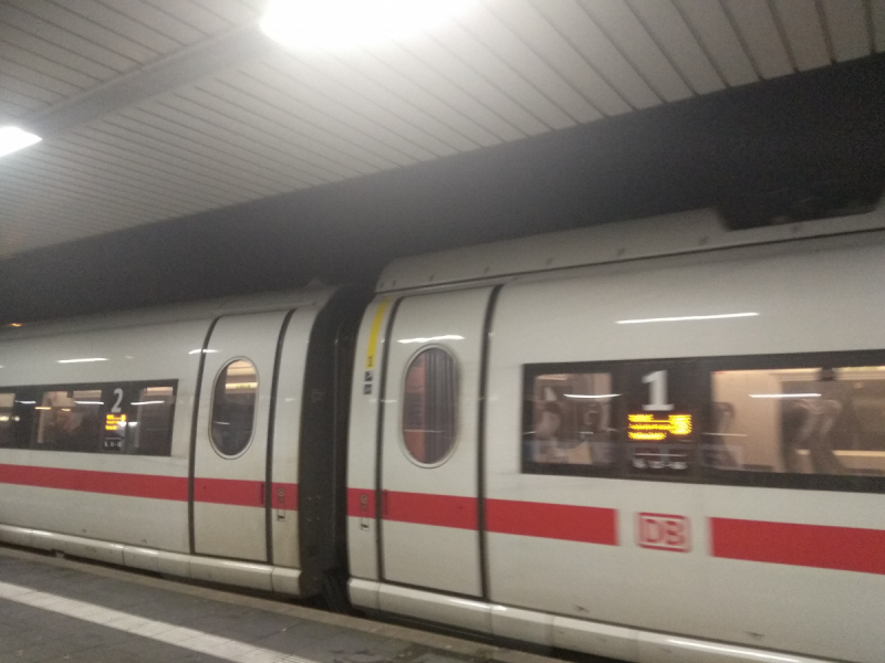 3 часа в Дюссельдорфе.