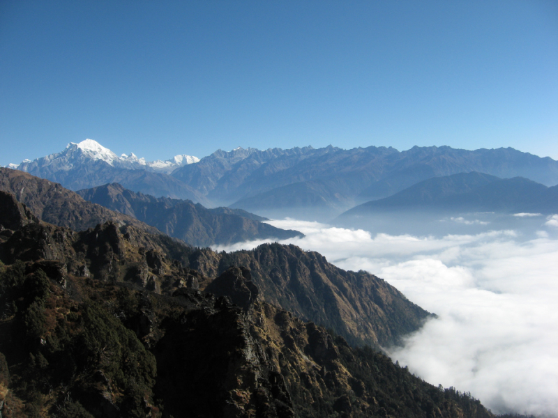 От Татопани к Татопани с видом на Ганеш химал