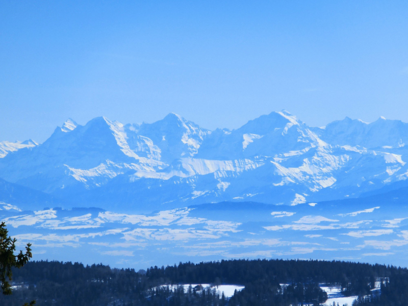 Невшатель. Город и кантон.