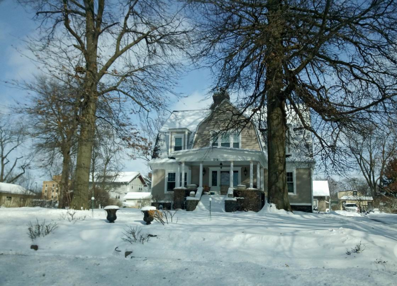 A кто что знает про Ames? Который в Айове