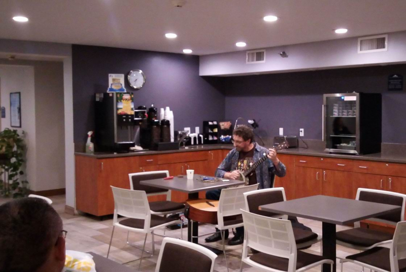 A кто что знает про Ames? Который в Айове