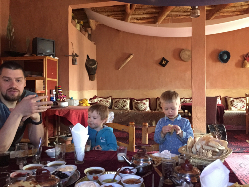 Ненароком в Марокко (от Касабланки против часовой стрелки - с малышами)