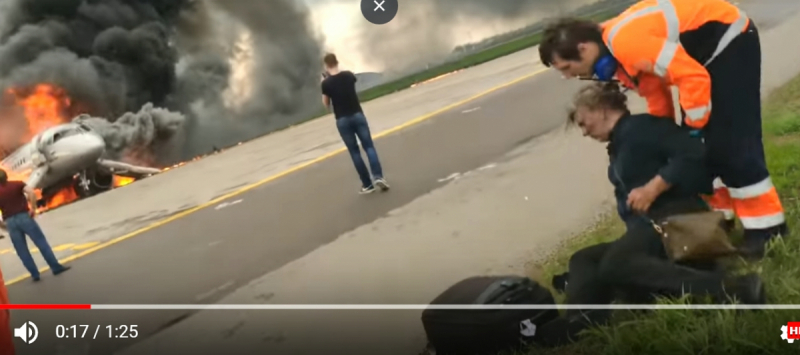 В Шереметьево сгорел Сухой Суперджет Аэрофлота