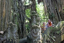 Детские каникулы в сезон дождей