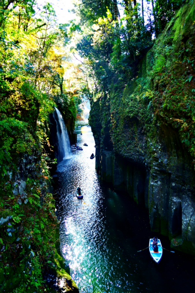 12 водопадов, 3 ущелья, 5 онсенов – вдали от самых популярных троп в ноябре