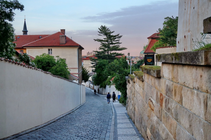 Прага