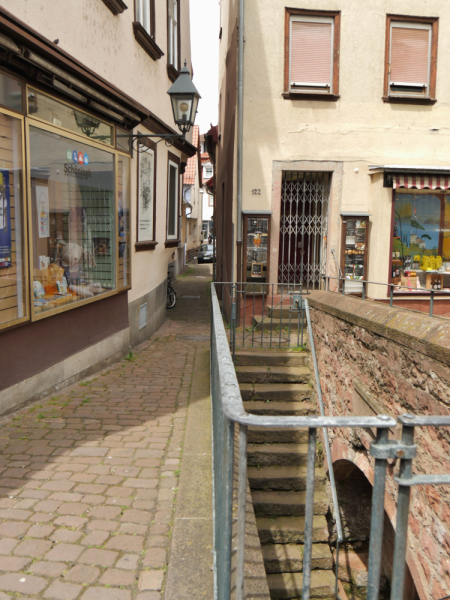 Маленькие и не совсем маленькие и даже совсем не маленькие города… или короткие поездки по городам и весям Германии.