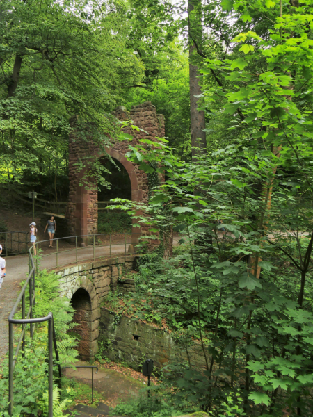 Маленькие и не совсем маленькие и даже совсем не маленькие города… или короткие поездки по городам и весям Германии.