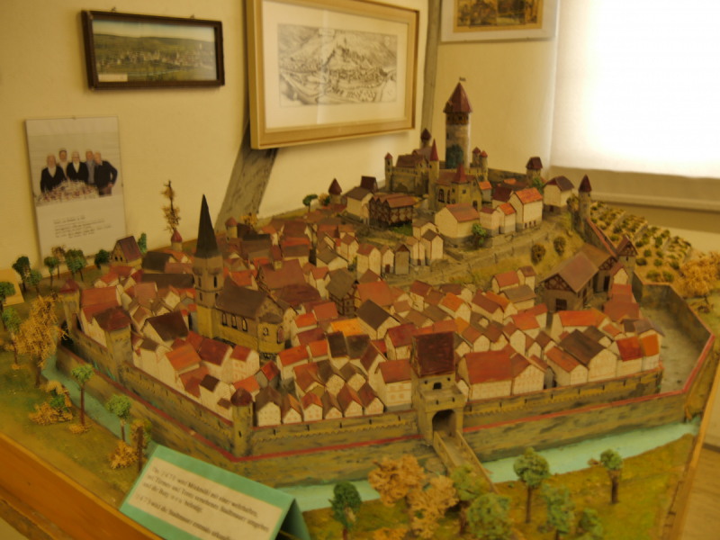 Маленькие и не совсем маленькие и даже совсем не маленькие города… или короткие поездки по городам и весям Германии.