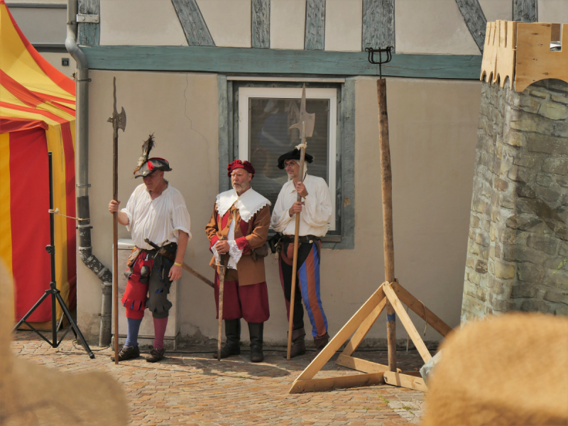 Маленькие и не совсем маленькие и даже совсем не маленькие города… или короткие поездки по городам и весям Германии.