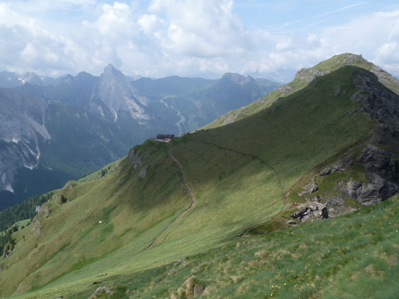 Доломиты. Пешком по Alta Badia и Val di Fassa (без машины)