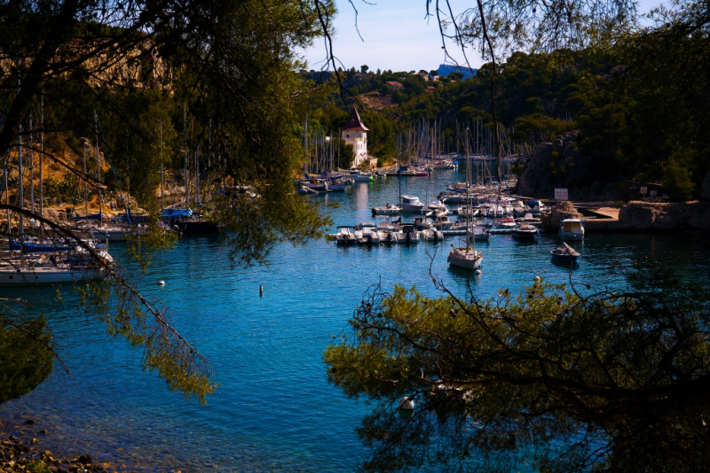 Ля Гард, La Garde, Toulon, Hyeres - Йер, Porquerolles, Calanques - Каланки, Beziers