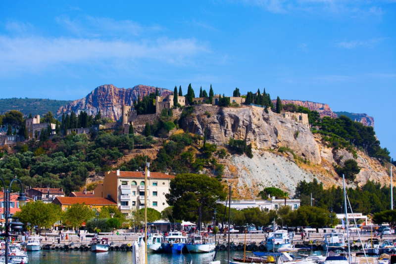 Ля Гард, La Garde, Toulon, Hyeres - Йер, Porquerolles, Calanques - Каланки, Beziers