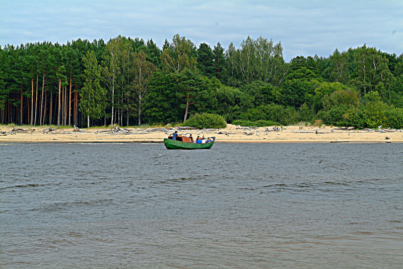 Латвия.Взморье и устье реки Гауи.