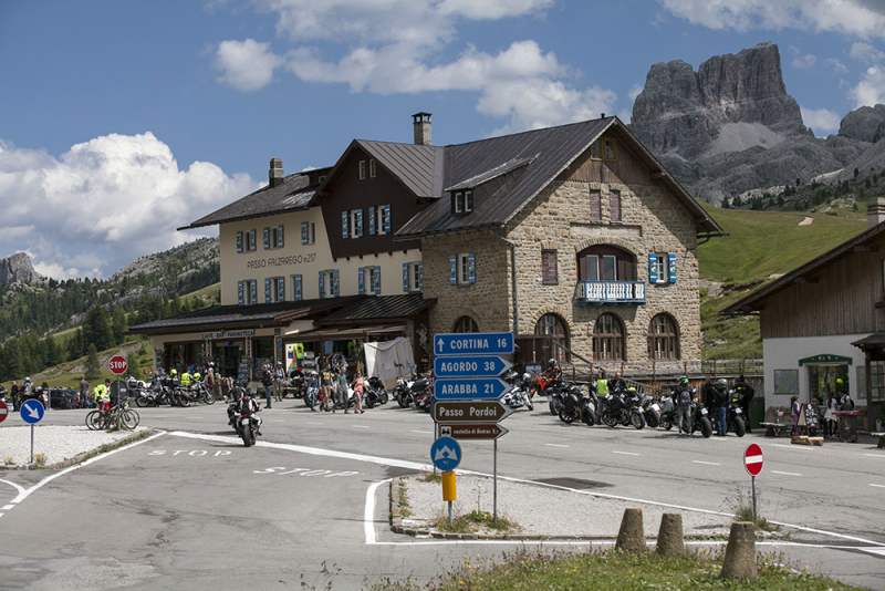 Трекинг в Доломитовых Альпах №2: Dolomiti Ampezzane, Sextener, Val  Gardena, Val Badia.