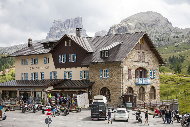 Трекинг в Доломитовых Альпах №2: Dolomiti Ampezzane, Sextener, Val  Gardena, Val Badia.