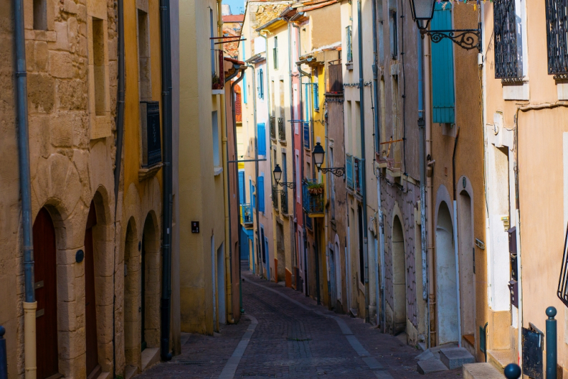 Ля Гард, La Garde, Toulon, Hyeres - Йер, Porquerolles, Calanques - Каланки, Beziers