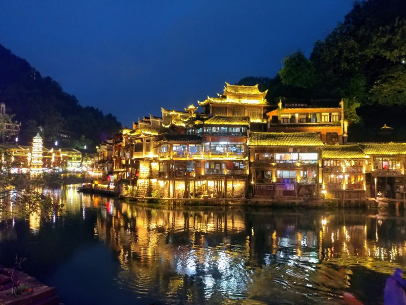 Дневник путешественника Китай 2018 (Shanghai-Zhangjiajie-Furong-Fenghuang-Wulingyuan-Zhangjiajie National Forest Park-Hangzhou-Shanghai)