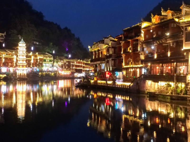 Дневник путешественника Китай 2018 (Shanghai-Zhangjiajie-Furong-Fenghuang-Wulingyuan-Zhangjiajie National Forest Park-Hangzhou-Shanghai)