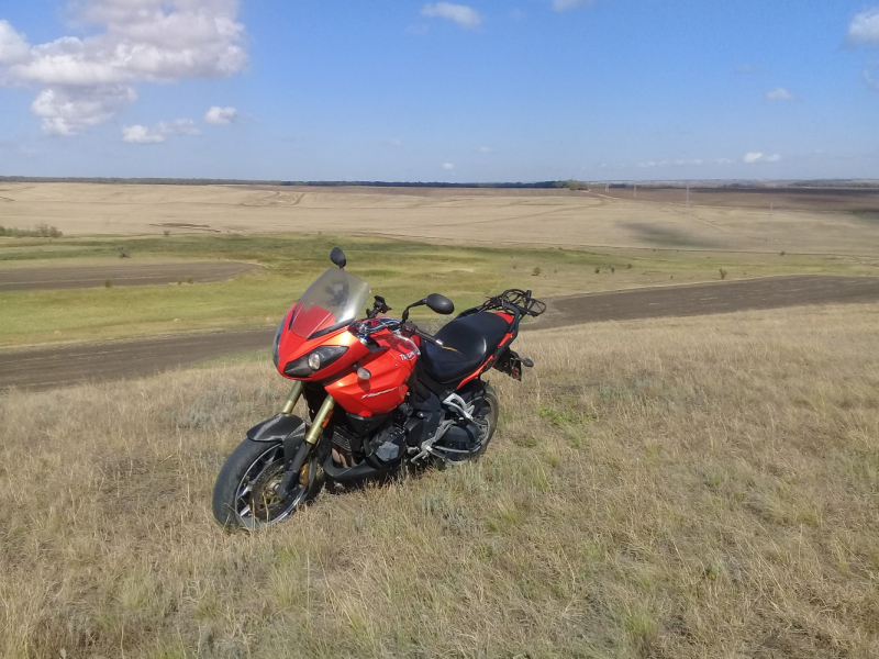 Сентябрьский траверс Темнолесского нагорья на Triumph Tiger 1050