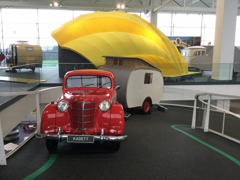 Мистер Чукен’с холлидей