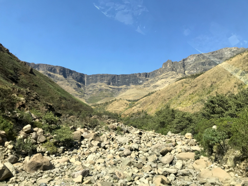 We are in ЮАР (Кейптаун и окрестности-Йоханнесбург-Дракенсберг- Sani Pass-Свазиленд-национальные парки)