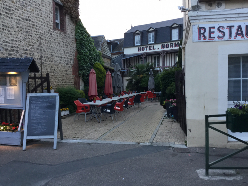 Мистер Чукен’с холлидей