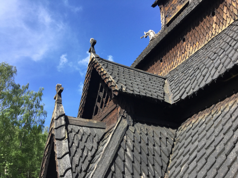 Дело было вечером, делать было нечего...а не махнуть ли нам в Троллькирку